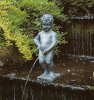 manneken_pis_boy_peeing_urinating_outdoor_garden_water_fountain_pond.jpg