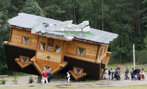upside-down-house.jpg