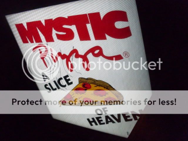 mysticpizzasign.jpg