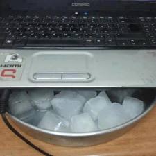 IceCoolingLaptop.jpg