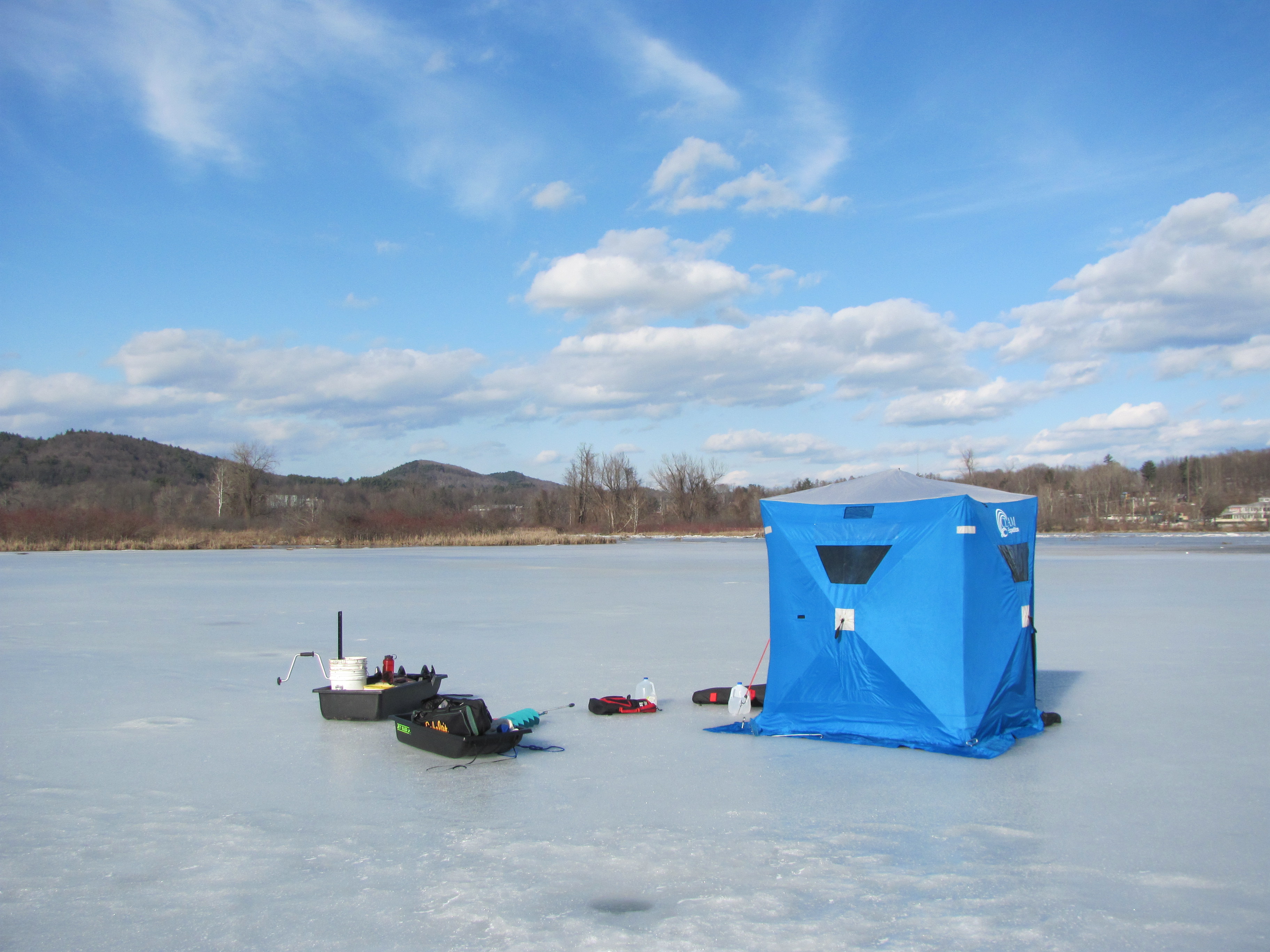 vermont-ice-fishing-2.jpg