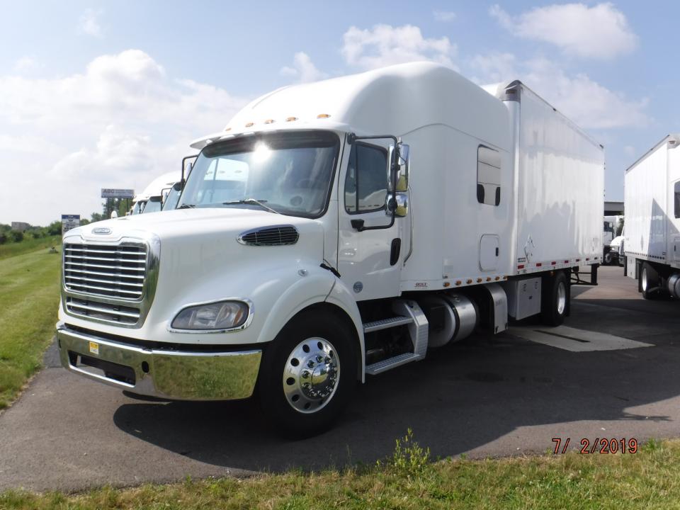 Used 2015 Freightliner M 2 112 EXPEDITER For Sale in Columbus, OH 43064