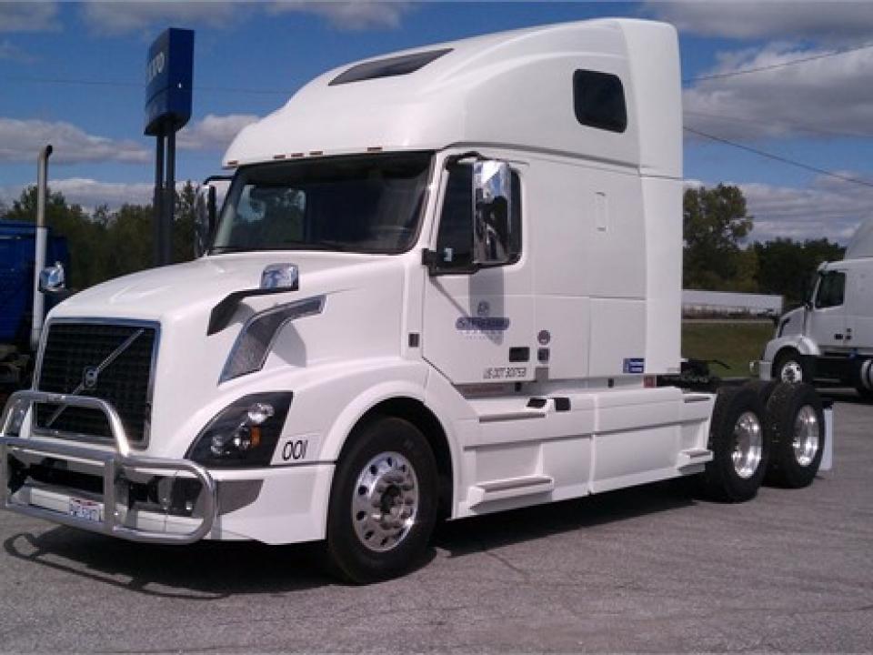 New 2018 VOLVO VNL64T670 For Sale in Defiance, OH 43512